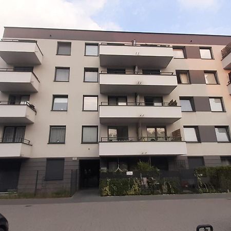 Mini Apartament Krakow Pn / Cracow North Z Parkingiem Dış mekan fotoğraf
